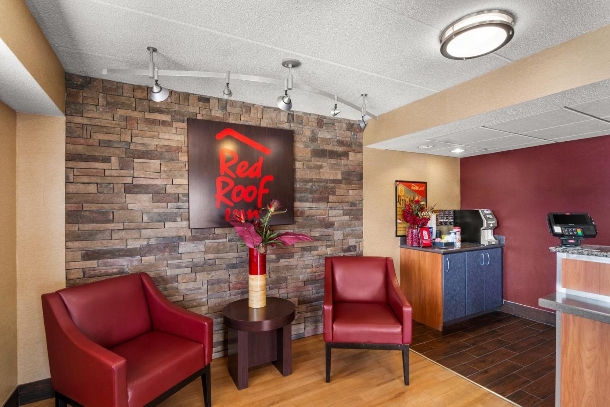 Red Roof Inn Enfield Dış mekan fotoğraf