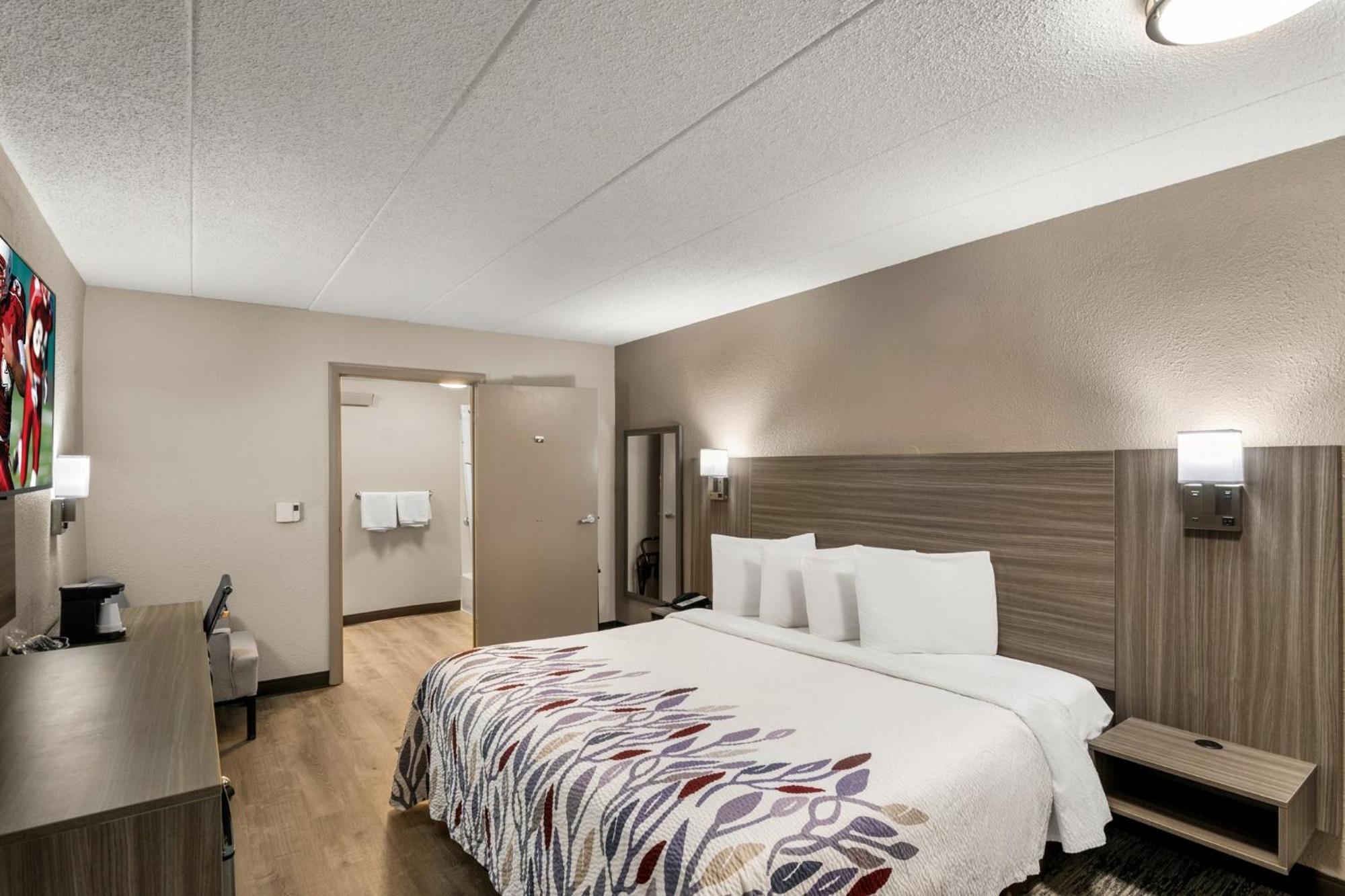 Red Roof Inn Enfield Dış mekan fotoğraf