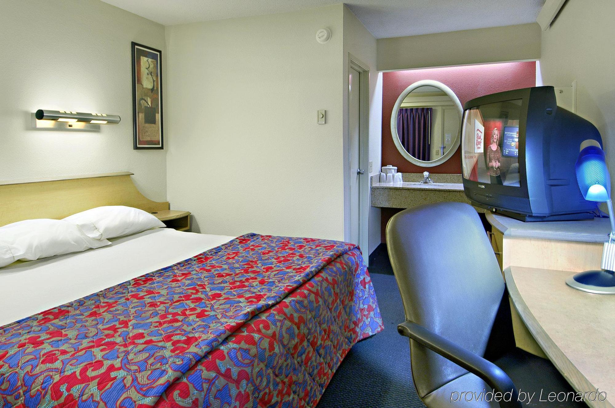 Red Roof Inn Enfield Dış mekan fotoğraf